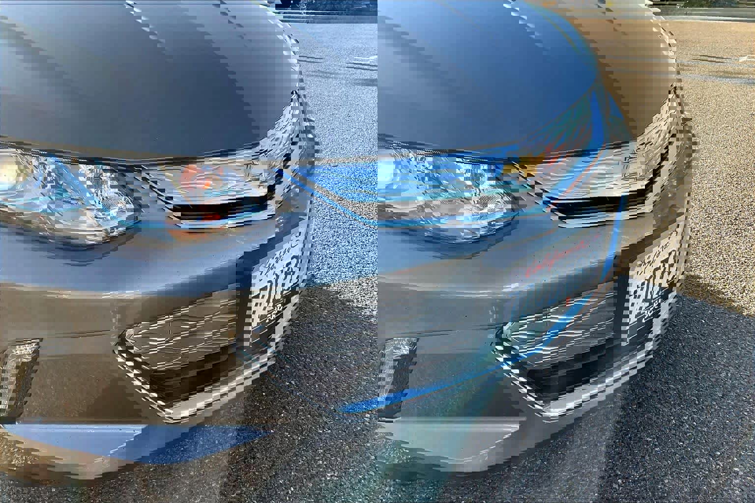 Used 2017 Chevrolet Volt LT w/ Comfort Package image 29