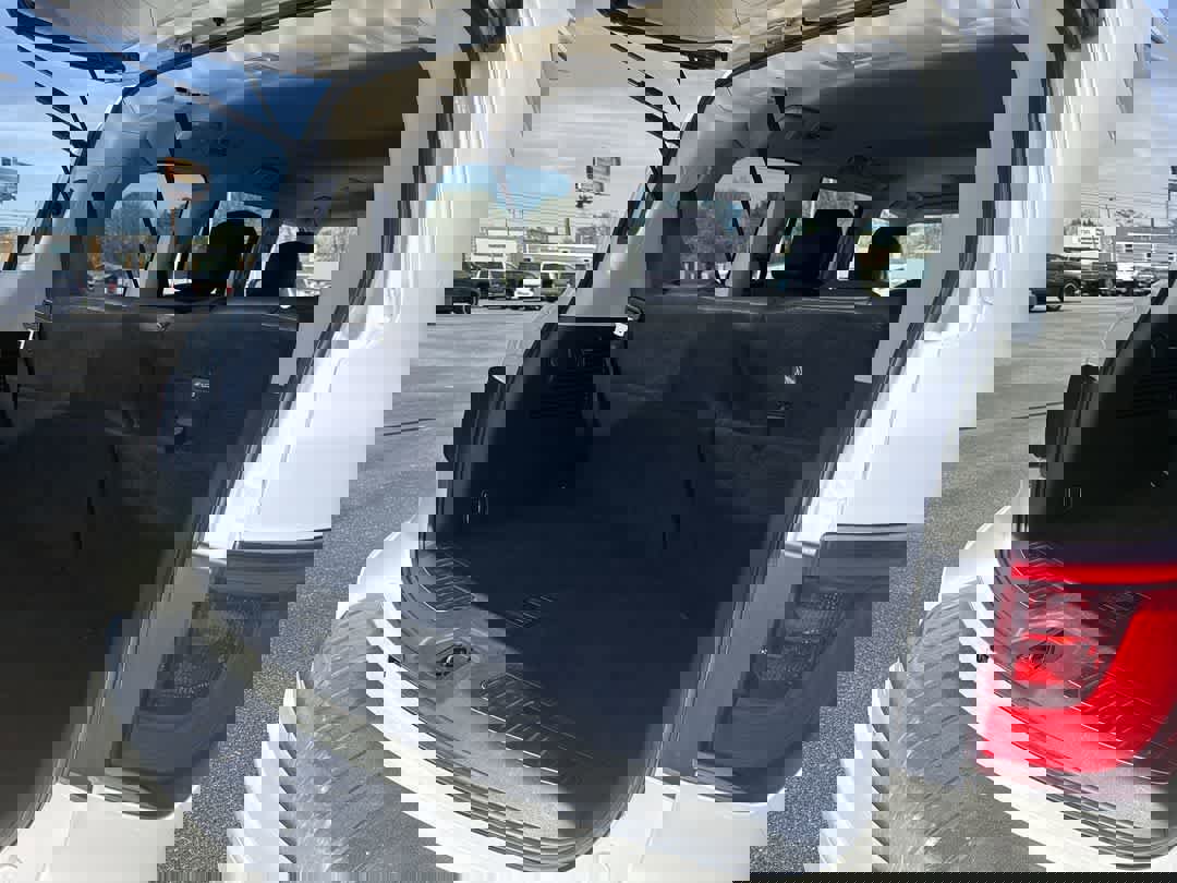 Used 2024 INFINITI QX80 Luxe image 24