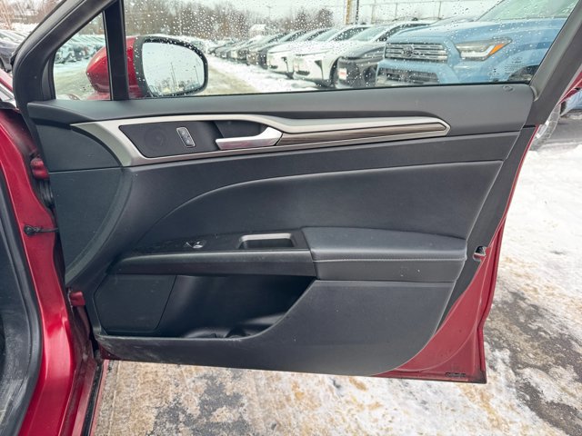 Used 2018 Ford Fusion Energi SE image 30