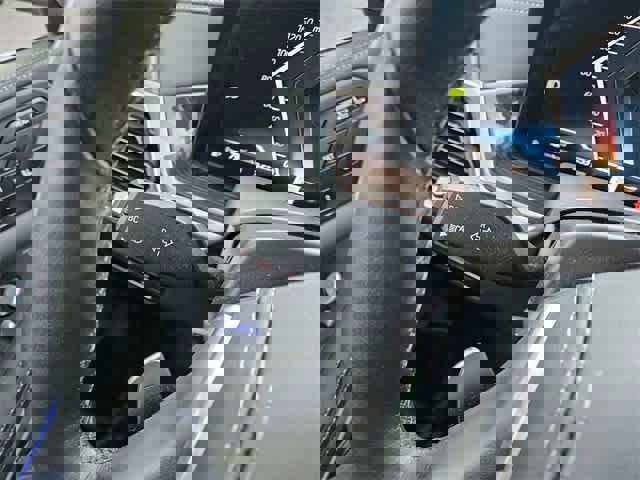 Used 2024 BMW X7 xDrive40i image 28