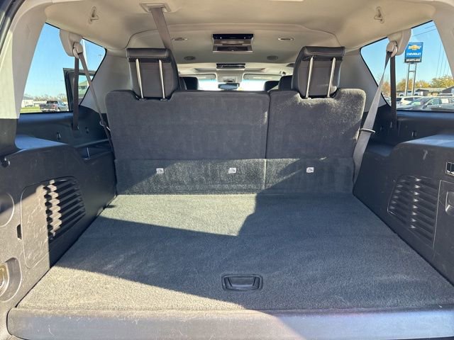 Used 2020 Chevrolet Suburban Premier AWD/4WD image 34