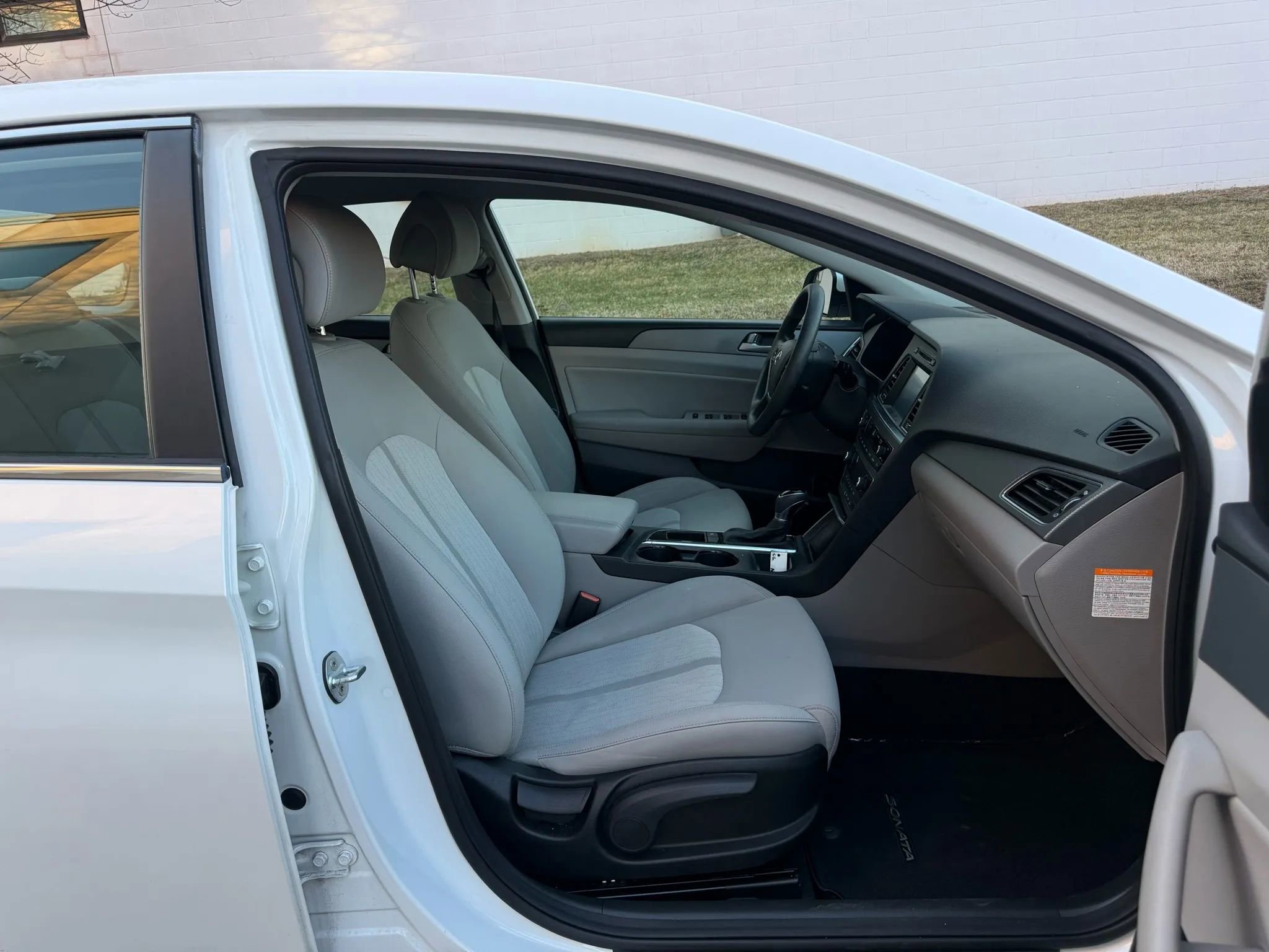 Used 2017 Hyundai Sonata SE image 21