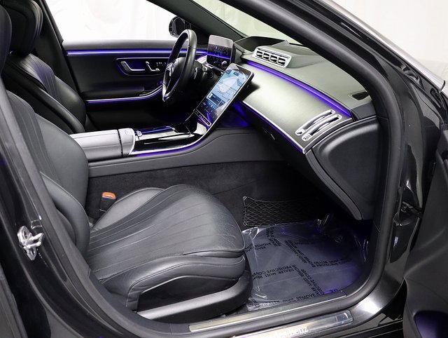 Certified 2022 Mercedes-Benz S 500 S 500 w/ AMG Line Package image 36