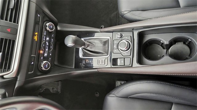 Used 2018 MAZDA MAZDA3 Touring image 21