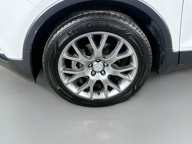 Used 2018 Buick Encore Sport Touring image 12