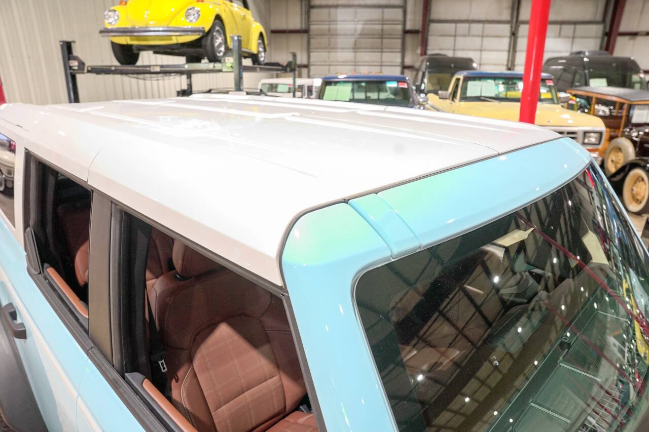 Used 2023 Ford Bronco Heritage Edition AWD/4WD image 36