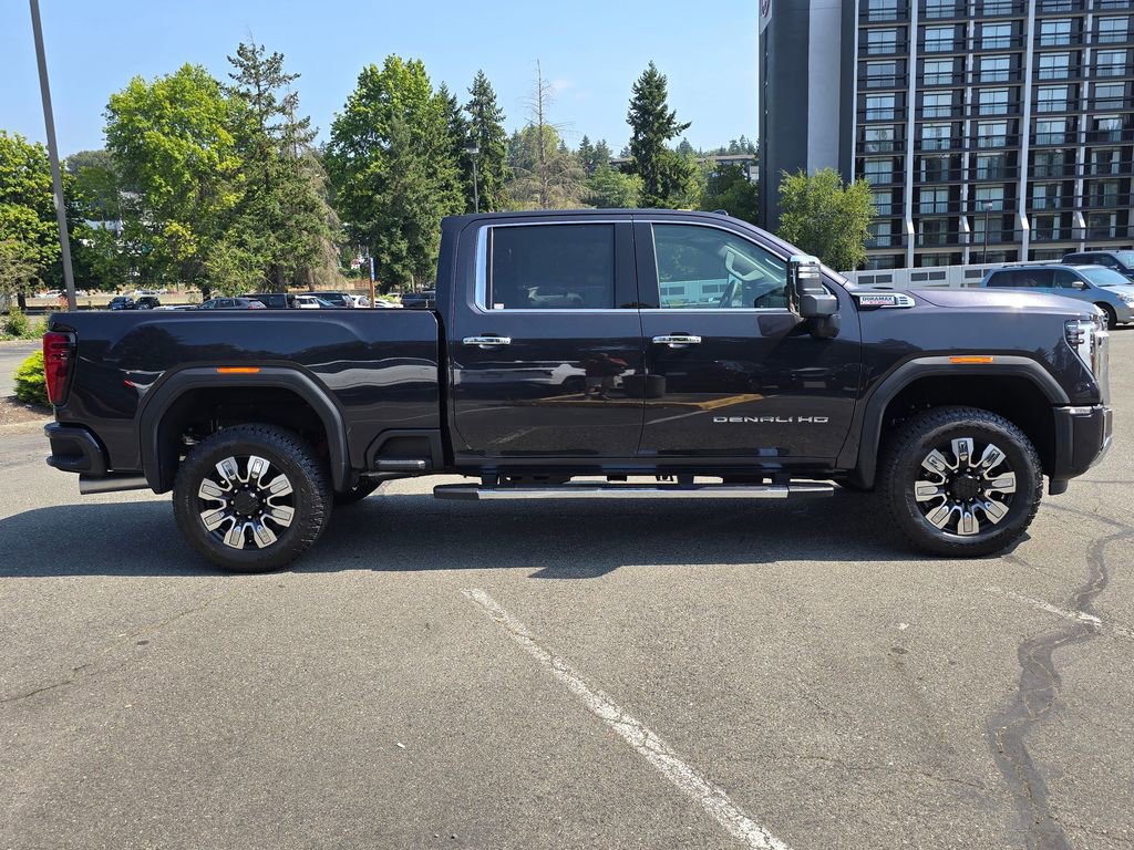 New 2025 GMC Sierra 3500 Denali w/ Denali Reserve Package image 6