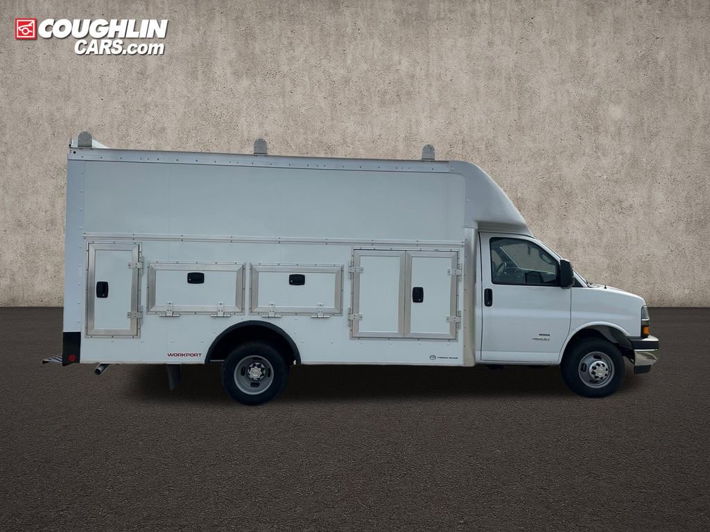 New 2026 Chevrolet Express 4500 w/ Power Convenience Package video 2