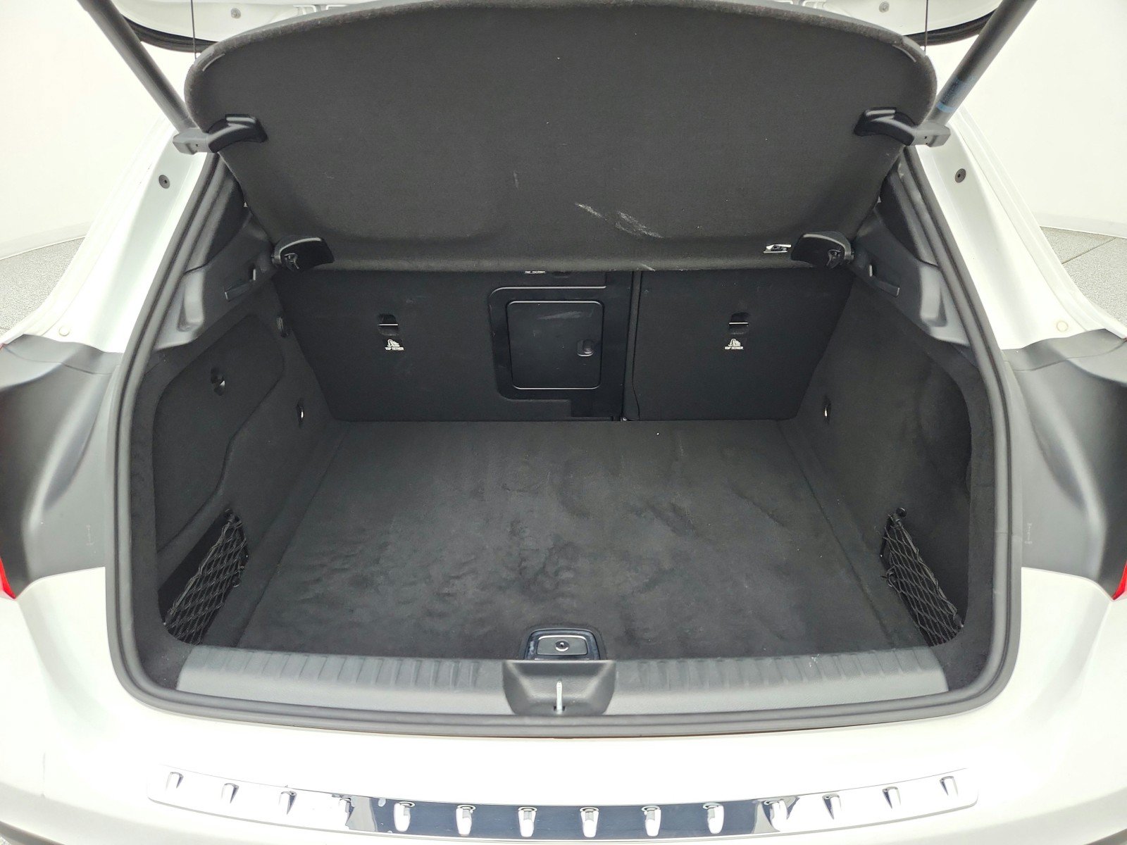 Used 2020 Mercedes-Benz GLA 250 image 28