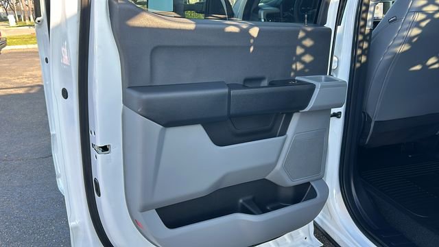 New 2026 Ford F550 4x4 Crew Cab Super Duty image 17