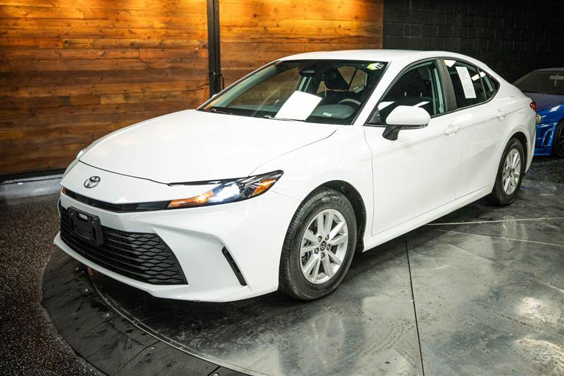 Used 2025 Toyota Camry LE FWD image 2