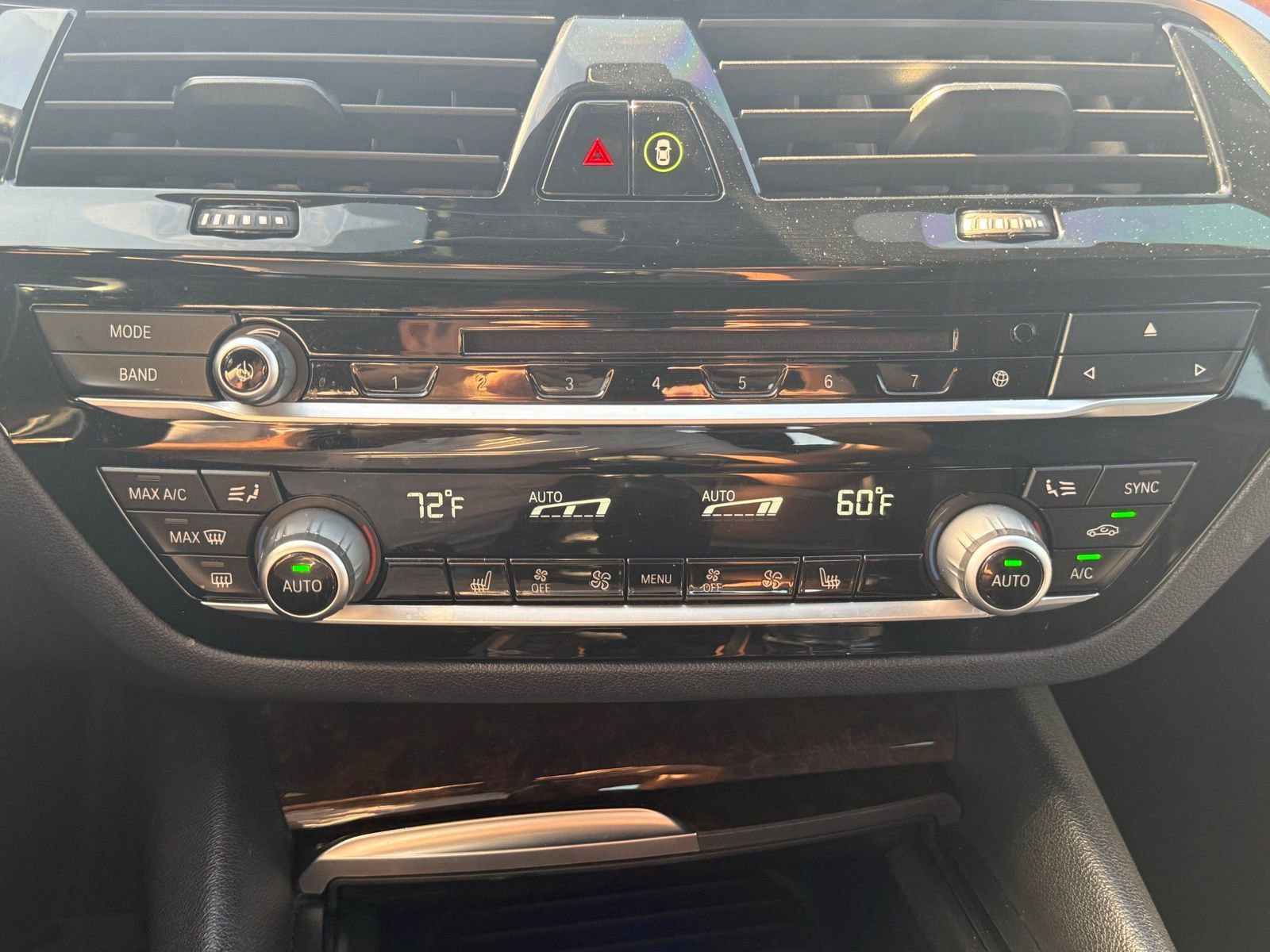 Used 2018 BMW 530i xDrive image 29