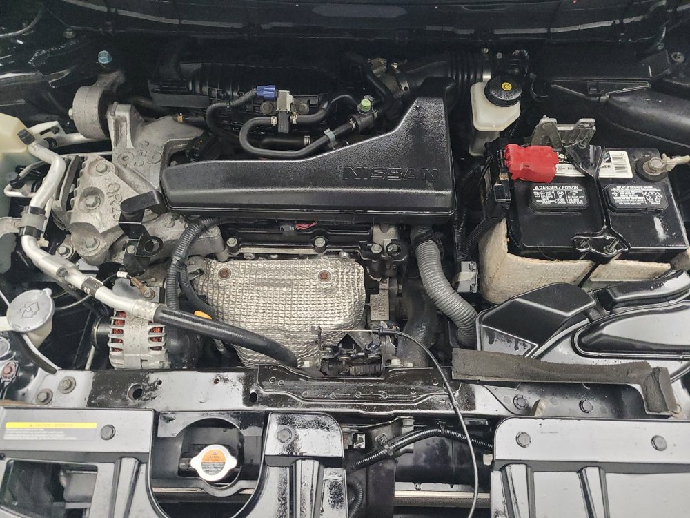 Used 2016 Nissan Rogue S AWD/4WD image 30