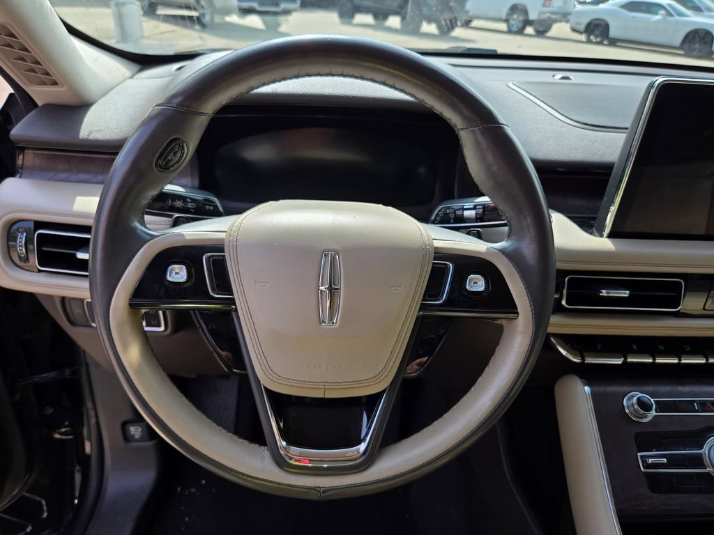 Used 2022 Lincoln Aviator Reserve w/ Equipment Group 201A AWD/4WD image 19