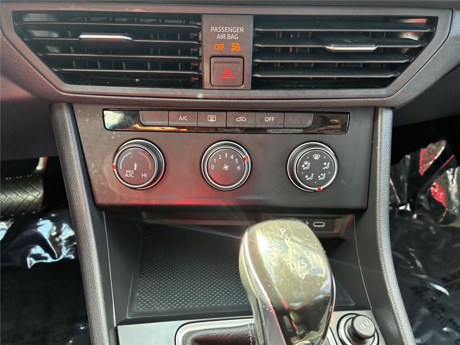 Certified 2024 Volkswagen Jetta S FWD image 15