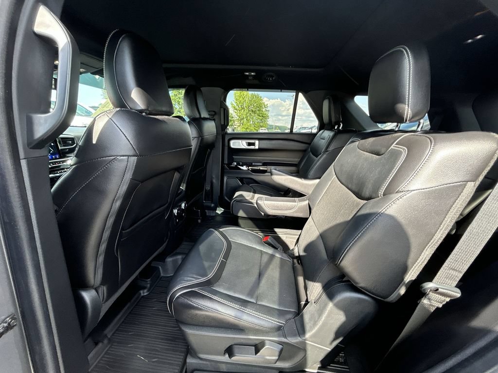 Used 2022 Ford Explorer ST w/ Equipment Group 401A AWD/4WD image 31