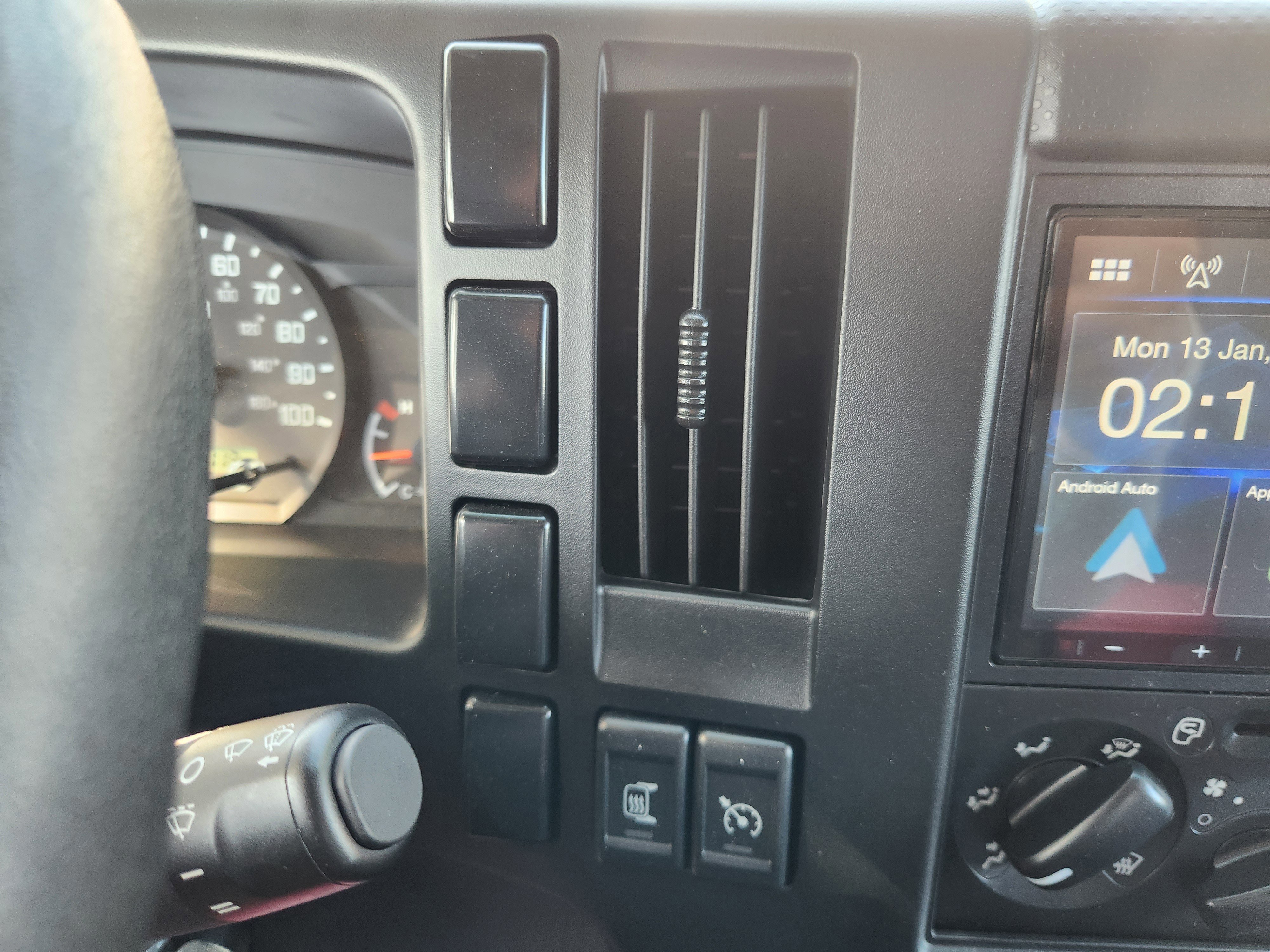 New 2024 Chevrolet Low Cab Forward image 21