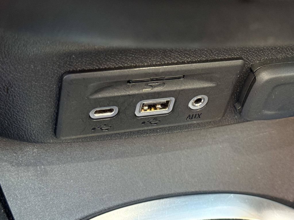 Used 2024 Chevrolet Malibu LT FWD image 25