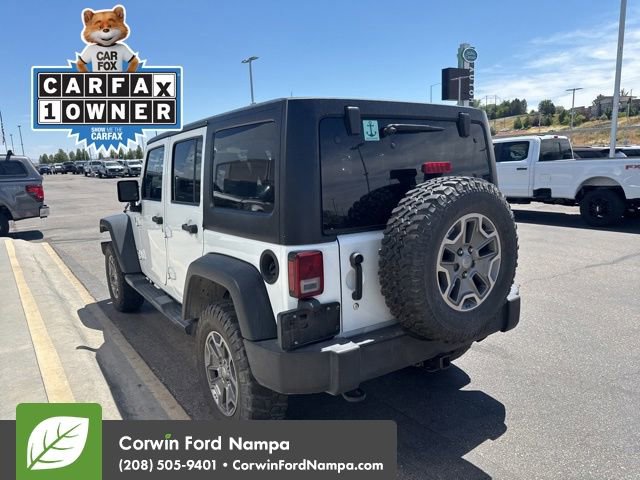 Used 2015 Jeep Wrangler Unlimited Rubicon w/ Connectivity Group AWD/4WD image 8