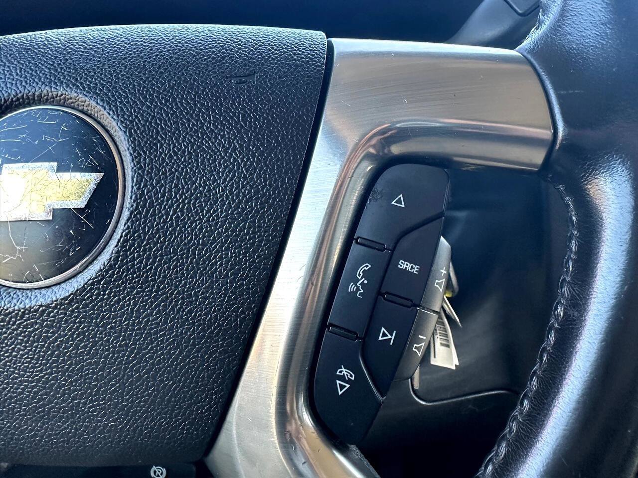 Used 2018 Chevrolet Express 2500 w/ Driver Convenience Package image 28