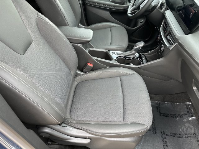 Certified 2024 Buick Encore GX Preferred AWD/4WD image 27