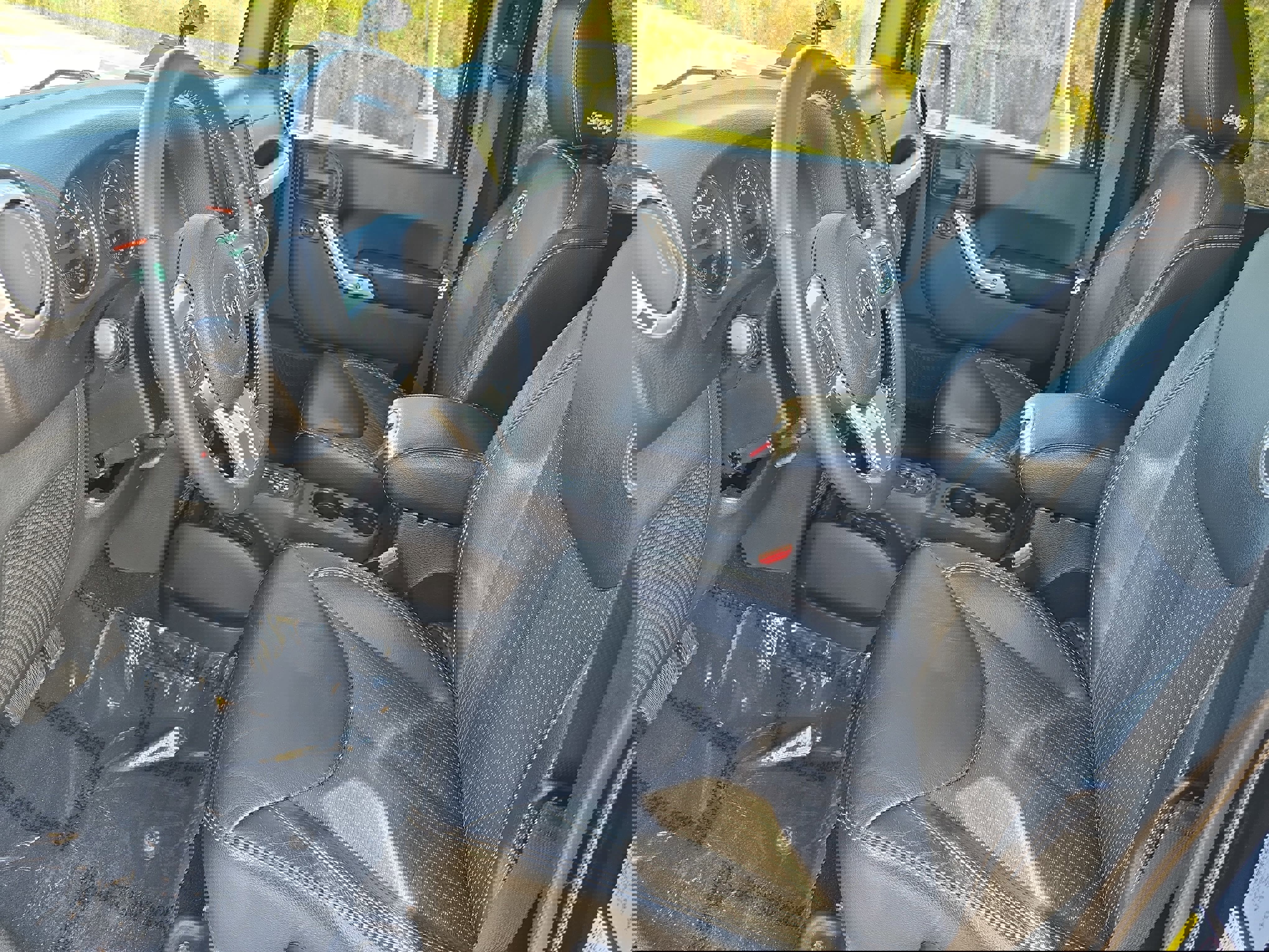 Used 2015 Jeep Wrangler Unlimited Sport image 16