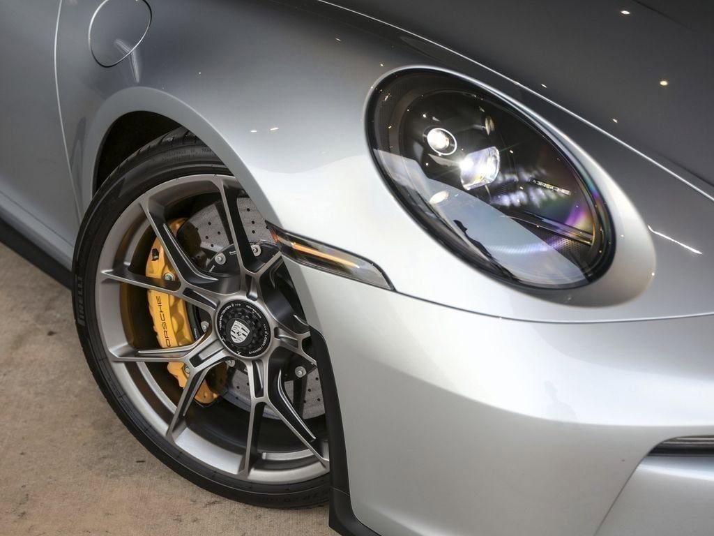 Certified 2022 Porsche 911 GT3 RWD image 17