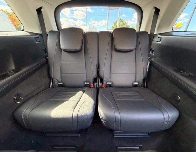 Used 2026 Mercedes-Benz GLS 450 4MATIC image 17