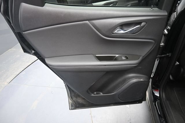 Used 2025 Chevrolet Blazer LT FWD image 15