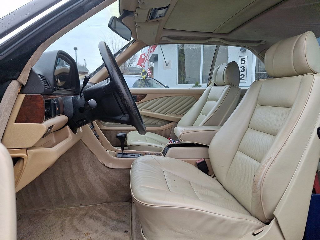 Used 1991 Mercedes-Benz 560 SEC image 15