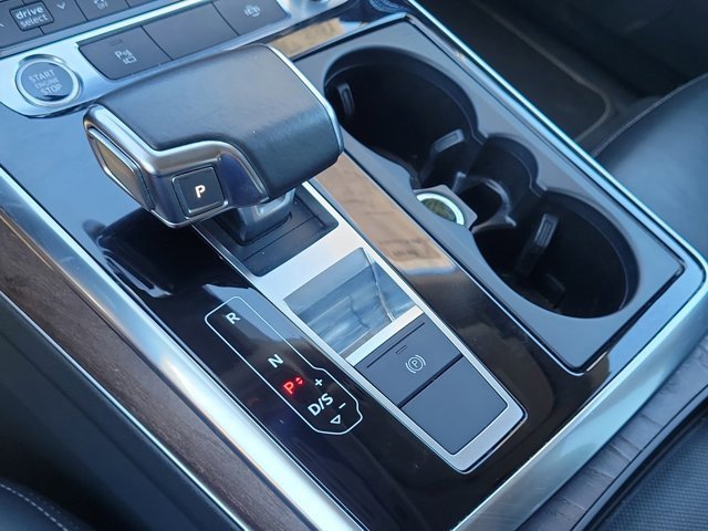 Used 2021 Audi Q8 Premium w/ Black Optic Package image 22