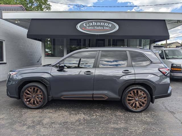 Used 2025 Subaru Forester Sport w/ Popular Package #1 AWD/4WD image 2