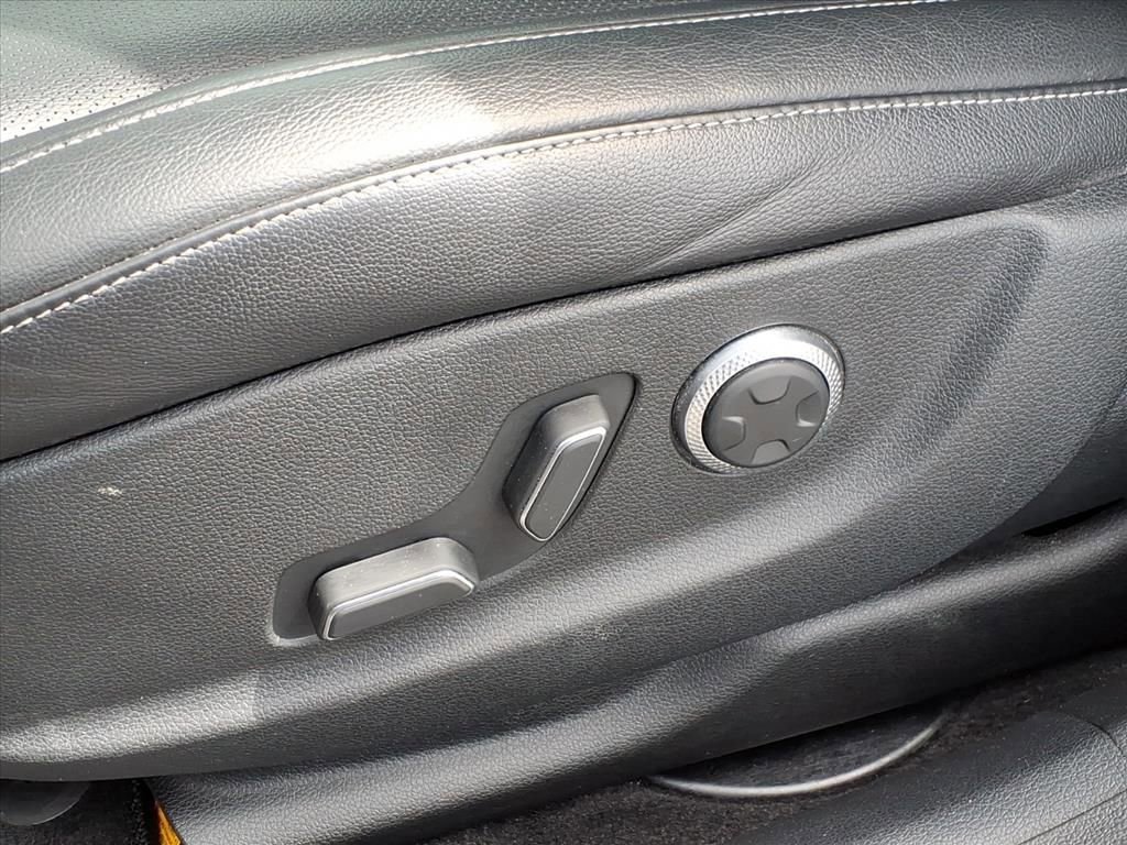 Used 2023 Genesis G80 2.5T image 14