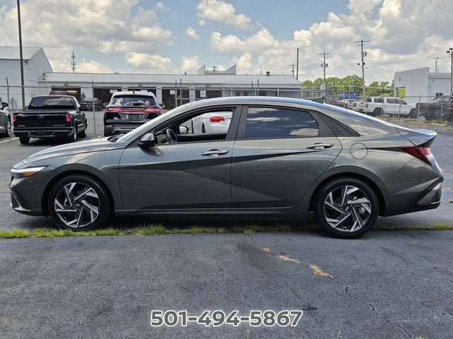 Used 2025 Hyundai Elantra Sport FWD video 2