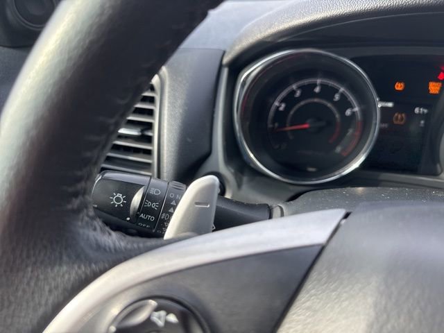 Used 2015 Mitsubishi Outlander Sport SE image 24