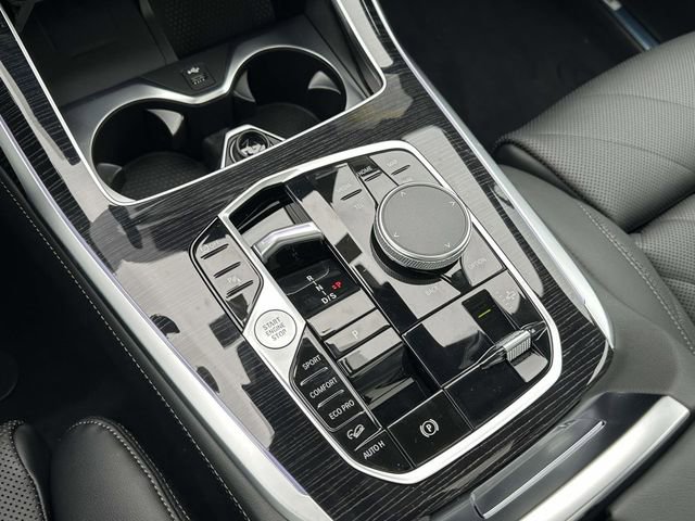 New 2026 BMW X7 xDrive40i image 18