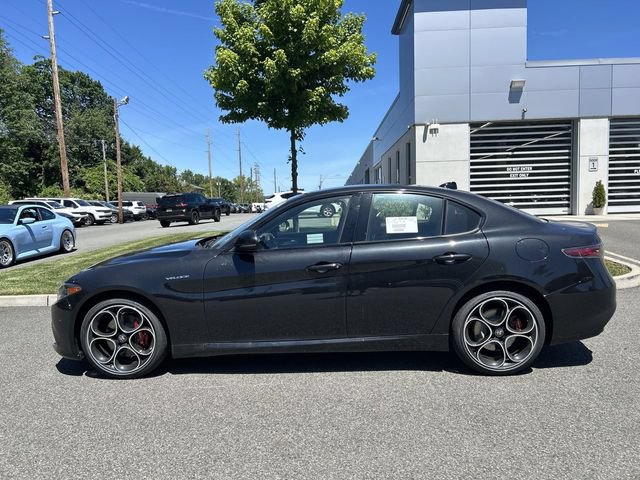 New 2026 Alfa Romeo Giulia AWD w/ Driving Assist Package image 5