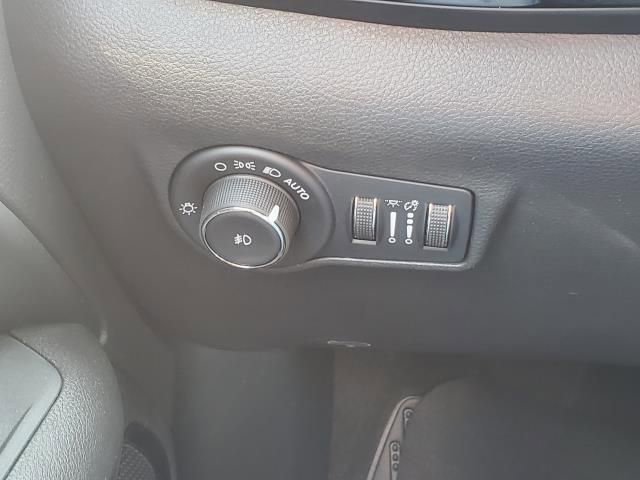 New 2025 Jeep Compass Trailhawk w/ Trailhawk Elite Group image 12