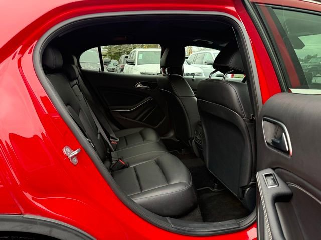 Used 2019 Mercedes-Benz GLA 250 4MATIC image 29