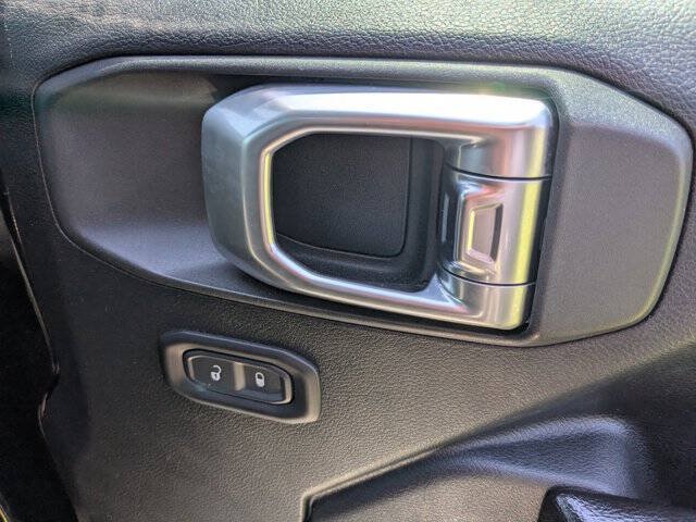 Used 2020 Jeep Wrangler Unlimited Sport S AWD/4WD image 32