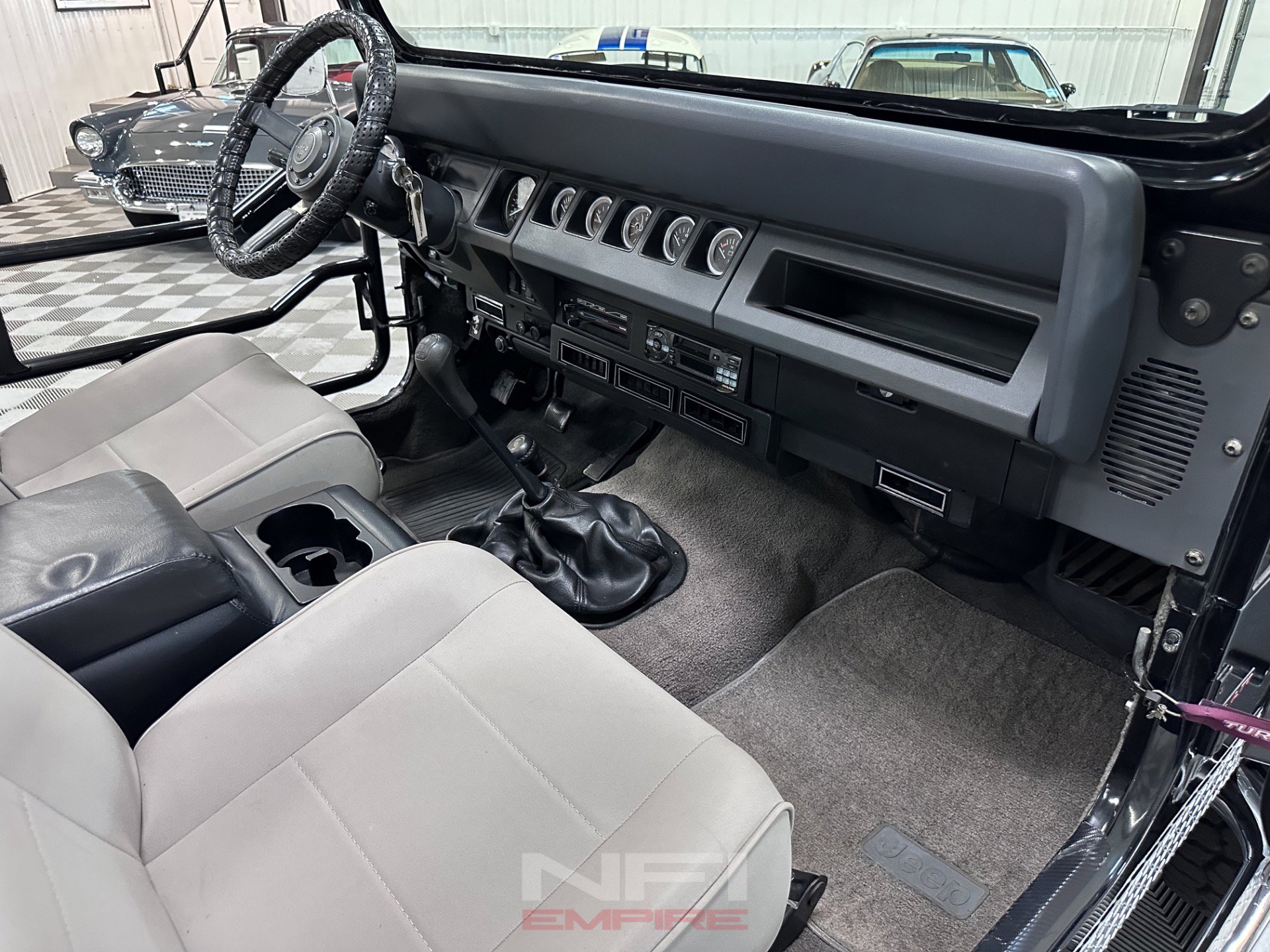 Used 1989 Jeep Wrangler Laredo AWD/4WD image 35