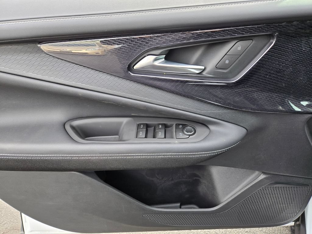 New 2026 Chevrolet Blazer EV LT w/ Midnight/Sport Edition FWD image 9