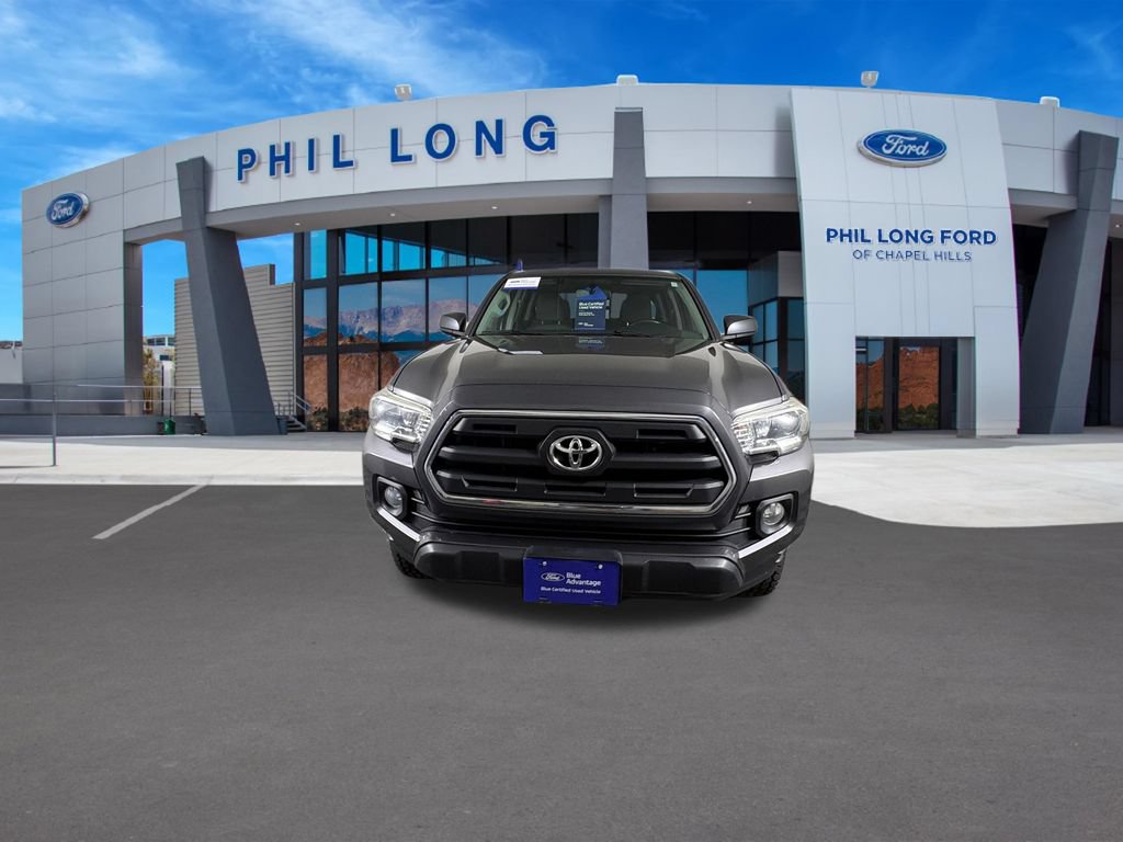 Used 2017 Toyota Tacoma SR5 w/ Tow Package AWD/4WD image 8