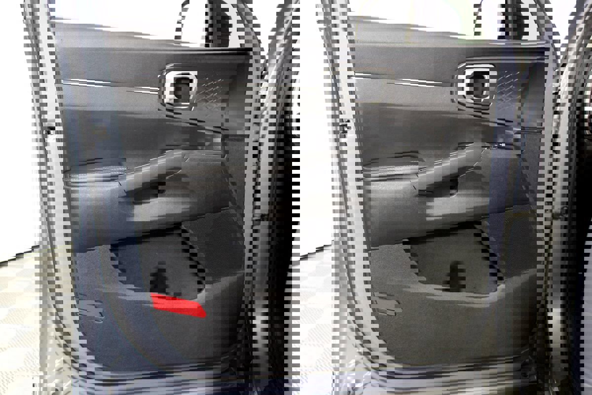 Used 2021 Kia Sorento S w/ Panoramic Sunroof Package image 33