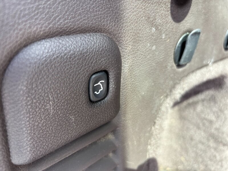 Used 2015 Jeep Grand Cherokee Summit AWD/4WD image 12