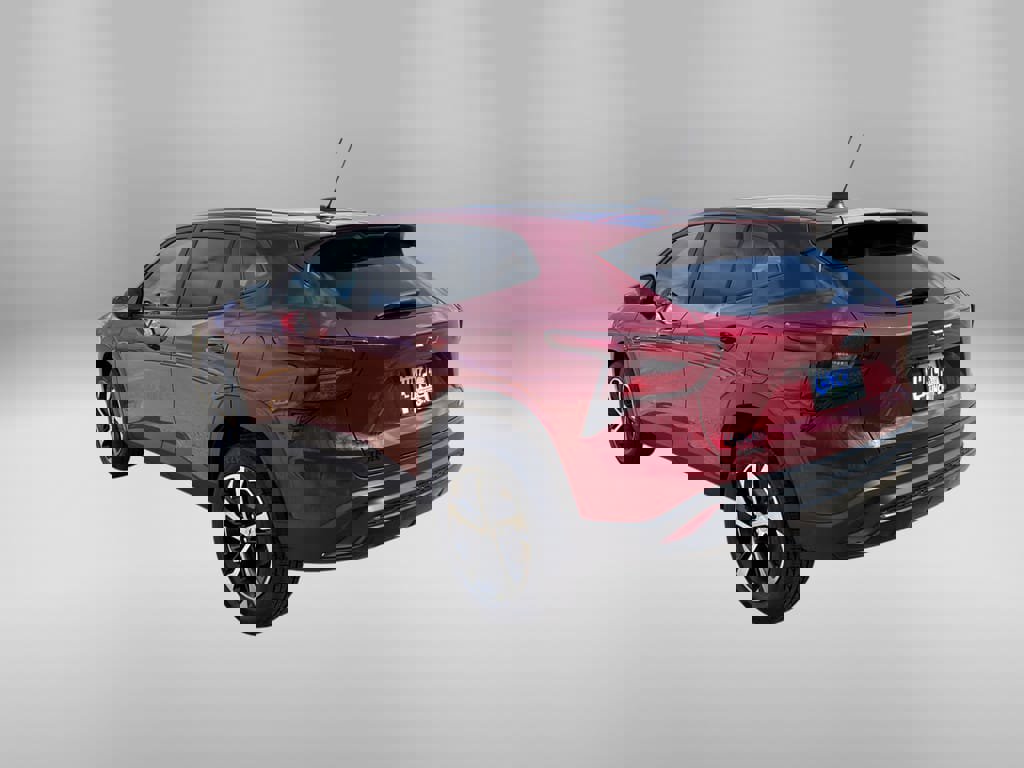 Used 2024 Chevrolet Trax RS w/ Sunroof Package FWD image 8