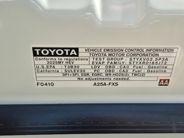 Used 2025 Toyota Camry LE FWD image 24