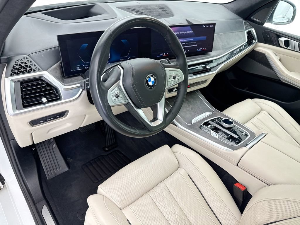 Certified 2025 BMW X7 xDrive40i w/ Executive Package AWD/4WD image 9