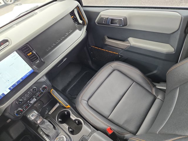 Used 2023 Ford Bronco Badlands image 16
