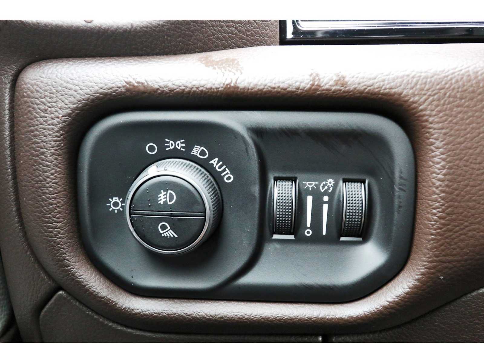 Used 2026 RAM 1500 Laramie RWD image 18